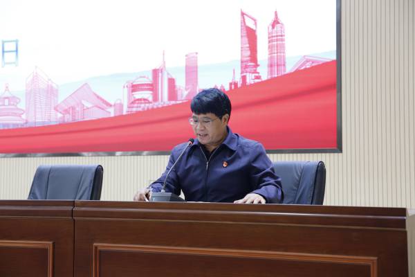 刘副.jpg 刘副.jpg